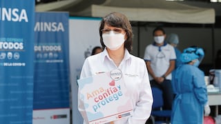Pilar Mazzetti se vacunó contra el COVID-19 el día que aseguró que Perú pasaba por una segunda ola 