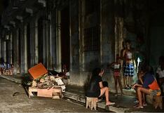 Cubanos viven pesadilla por apagón que deja al país en tinieblas