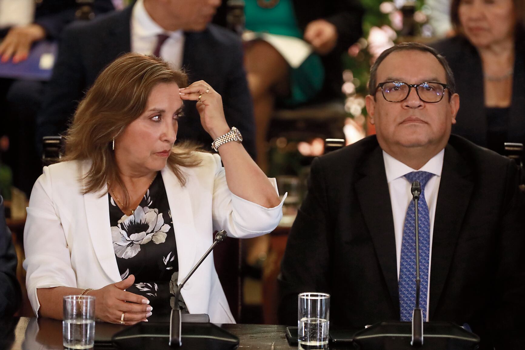 Dina Boluarte y Alberto Otárola, cuando todo era bueno entre ellos. Otárola ya no la blinda y ella hoy lo ataca. Fotos: Julio Reaño/@Photo.gec