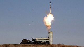 Irán prueba sistema ruso de defensa para protegerse de Israel y EE.UU.