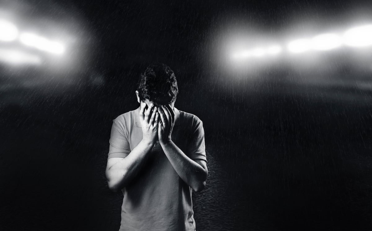 La persona que padece de ansiedad puede agudizar este trastorno y generar otros problemas de salud como, gastritis. Foto: Pexels.