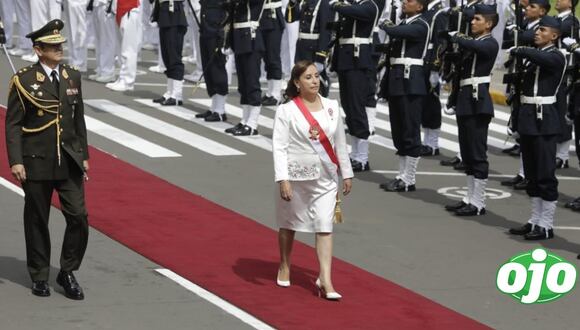 Dina Boluarte ingresa al Congreso de la República