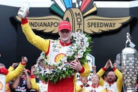 El piloto Josef Newgarden (Penske) volvió a ganar en Indianápolis.