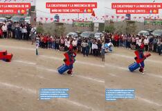 Niños sorprenden al ponerse trajes de Transformers en un desfile de Ancón