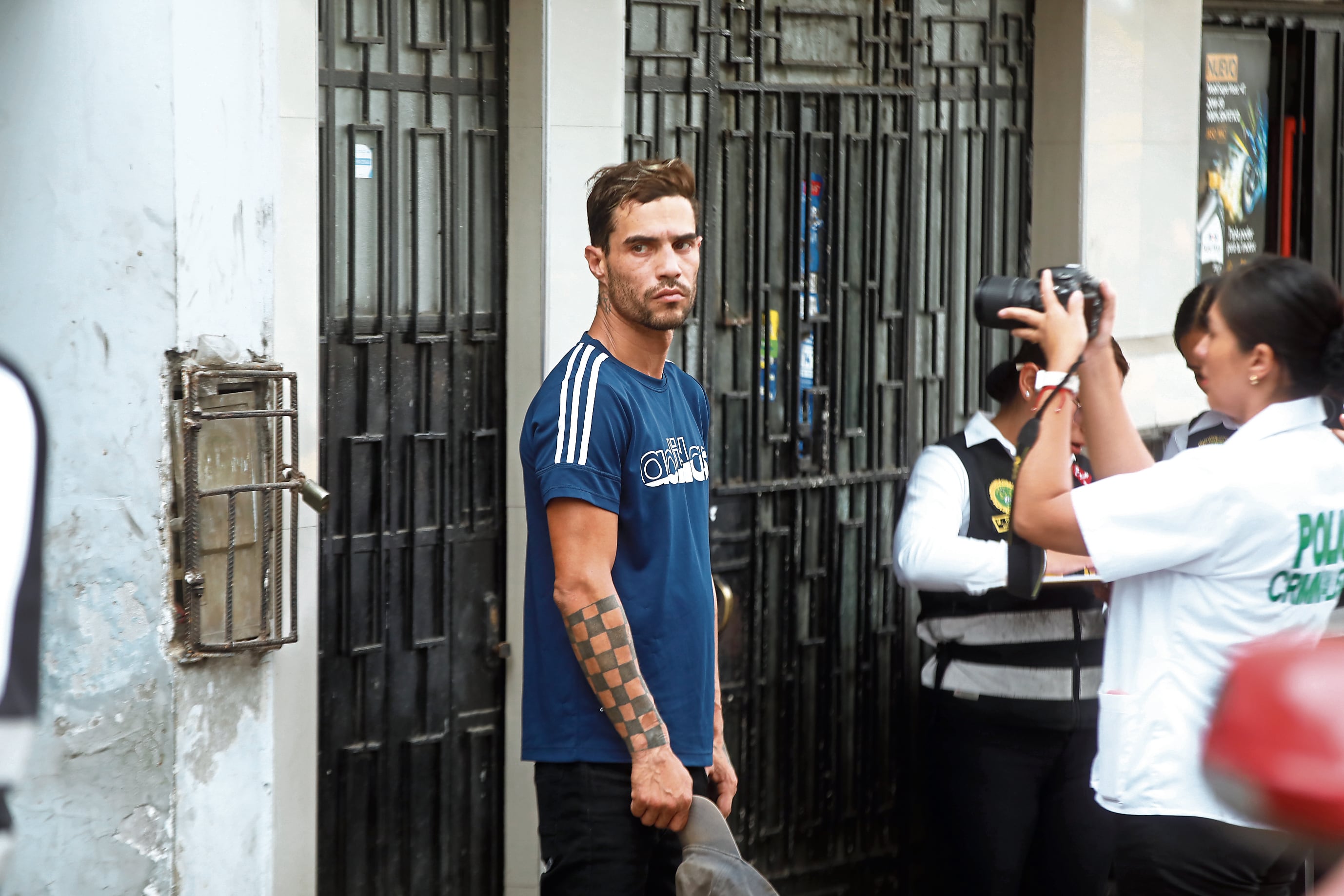 Reconstrucción de los hechos del asesinato de campeón de marinera en Independencia. El venezolano Elvis Castillo Guerra "Versa", homicida confeso, participó en la diligencia. Foto: Violeta Ayasta/@photo.gec