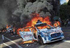 Estados Unidos: Trump militariza Los Angeles y queman patrulleros al rechazar política migratoria