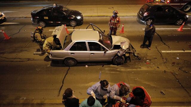 La Victoria: tres heridos dejó accidente vehicular en la Vía Expresa | VIDEO