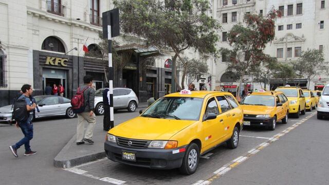 ATU insta a taxistas independientes a pintar sus unidades de amarillo antes del 13 de junio