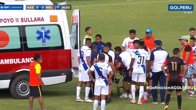 Fuerte susto en Sullana: Fernández se desmayo y fue retirado en ambulancia en el Alianza Atlético vs. Melgar