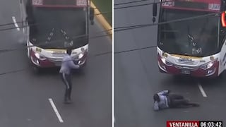 'Jaladora' intenta ayudar a peatones a cruzar pero termina arrollada por bus (VIDEO)