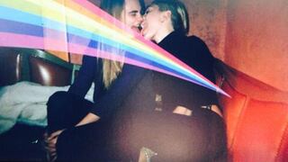 Miley Cyrus ahora se besa con mujeres [FOTO Y VIDEO]