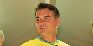El candidato ultraderechista Flávio Bolsonaro (Partido Liberal) es favorito para ganar en la segunda vuelta.