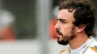 ​Fernando Alonso pilota de nuevo un Fórmula 1, pero rechaza volver al "circo"