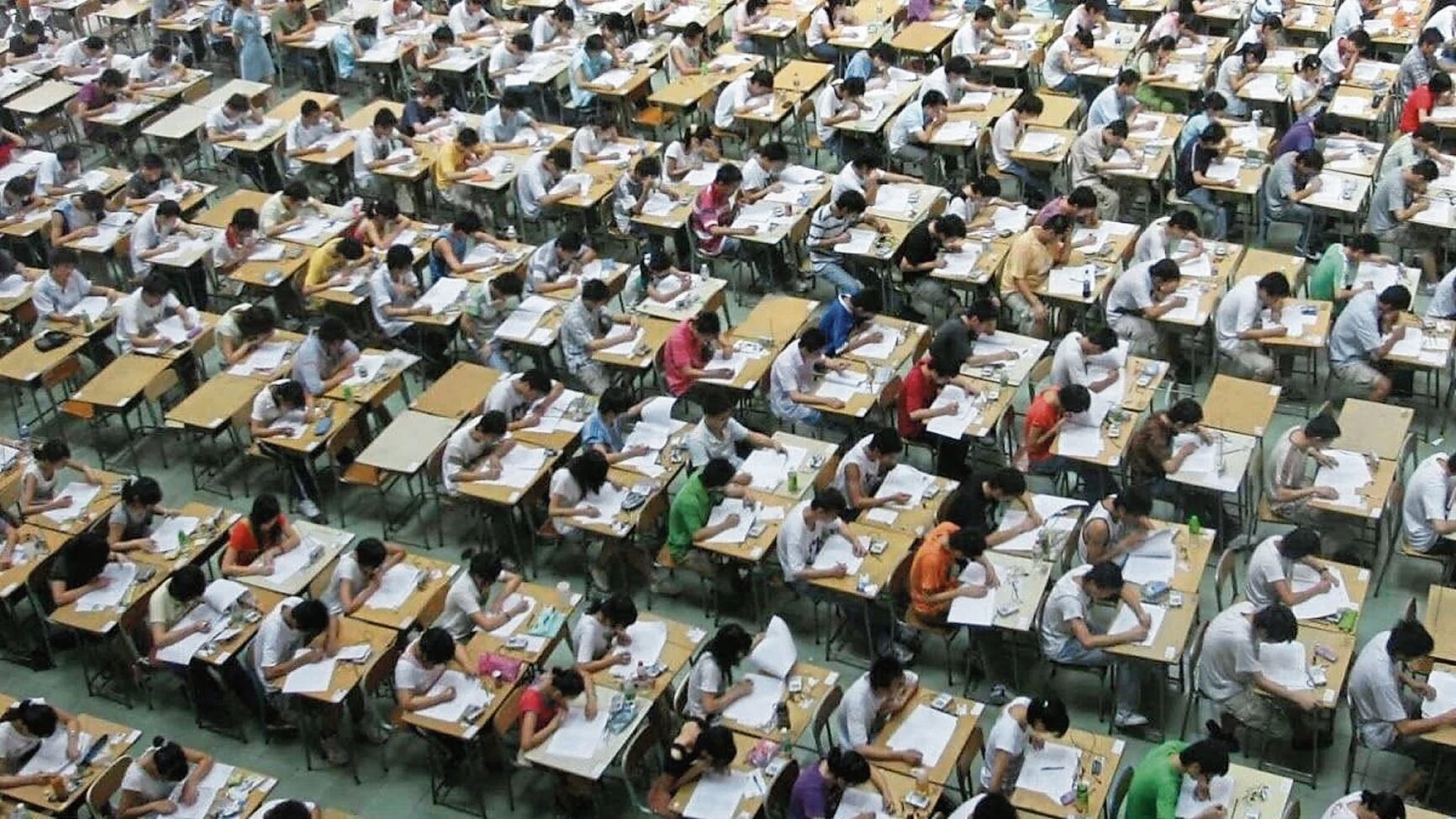 Sin Inteligencia Artificial se complica copiar en examen de admisión a las universidades en China.