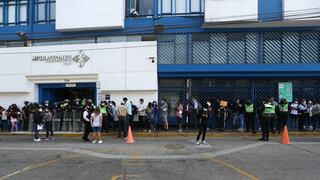 Migraciones: Personas siguen formando largas colas de varias cuadras en sede de Breña para obtener pasaporte 