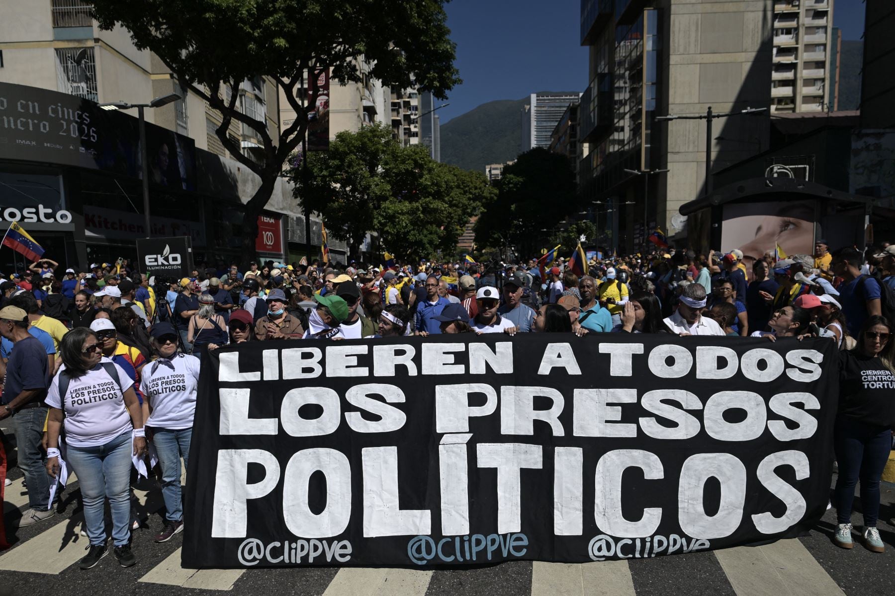 Liberan presos políticos en Venezuela bajo presión de Estados Unidos