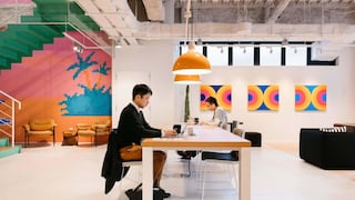 Empresas rediseñan oficinas para retener a sus trabajadores