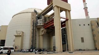 Rusia iniciará pronto construcción de dos reactores nucleares en Irán 