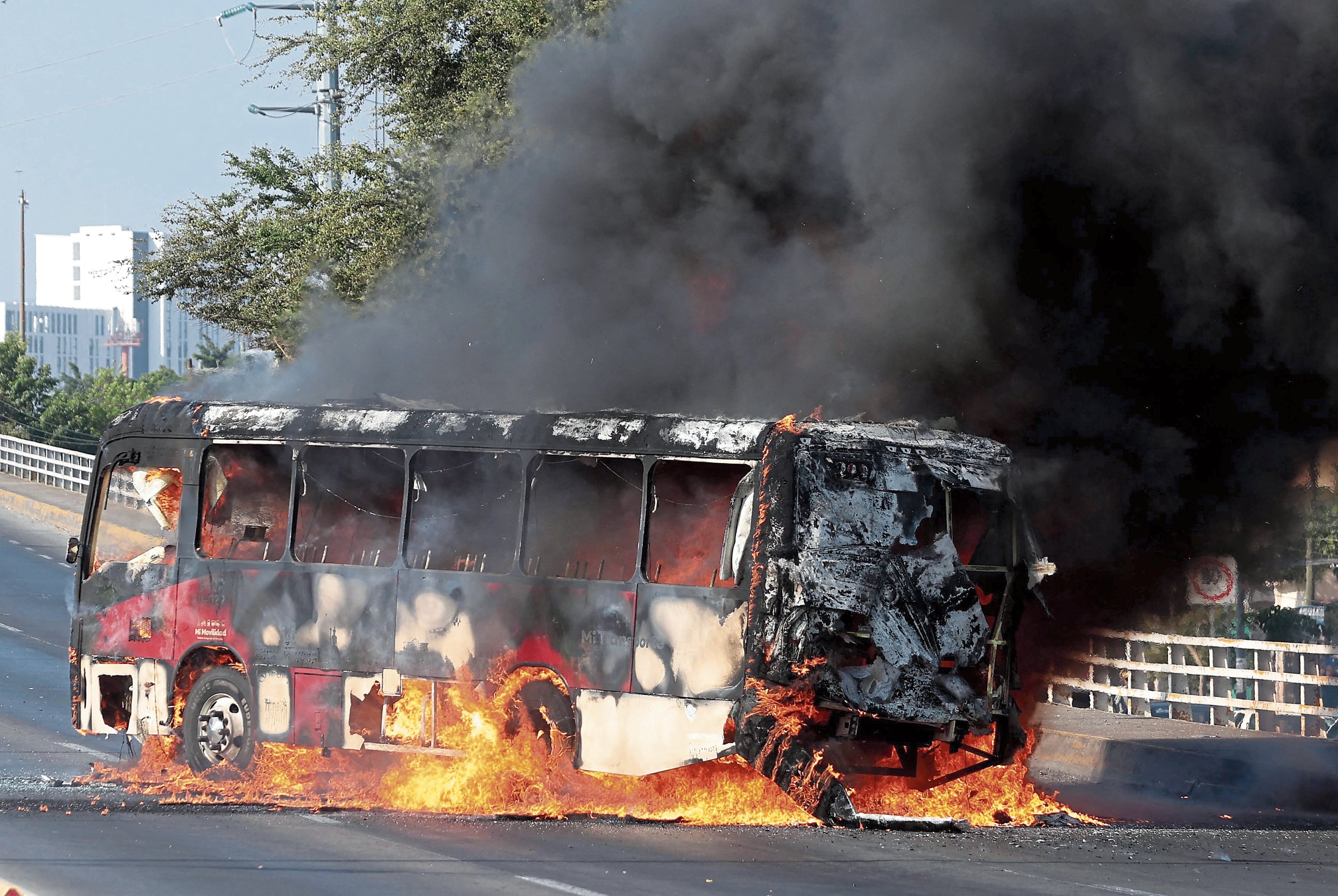 Haber matado a "El Mencho" le pasa factura al gobierno de México y a la misma población. (Photo by Ulises Ruiz / AFP)