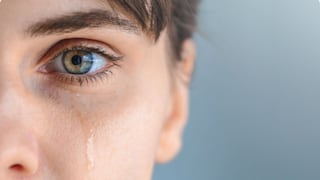Comer para vivir: Ojo seco en mujeres y cambios hormonales