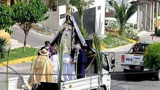 Arequipa: rompieron cuarentena de jueves Santo y sacaron en procesión a la imagen de la Virgen de Chapi 