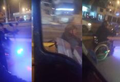 Hombre de avanzada edad es captado con un particular vehículo en las calles de Lima
