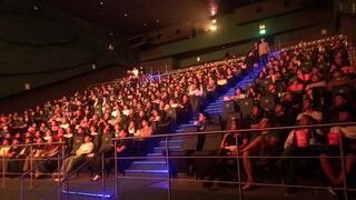 Sala IMAX fascina a cinéfilos limeños con las películas de temporada