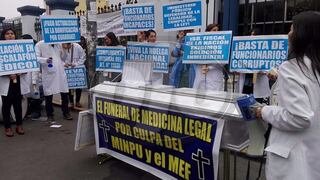​Huelga de médicos legistas: paralización impide retiro de cadáveres de la Morgue de Lima