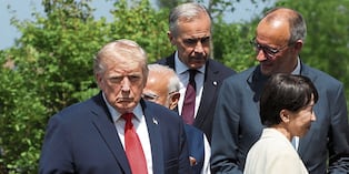 El presidente estadounidense, Donald Trump, dice esperar que la guerra acabe en Medio Oriente. Photo by Isabel Infantes / POOL / AFP)