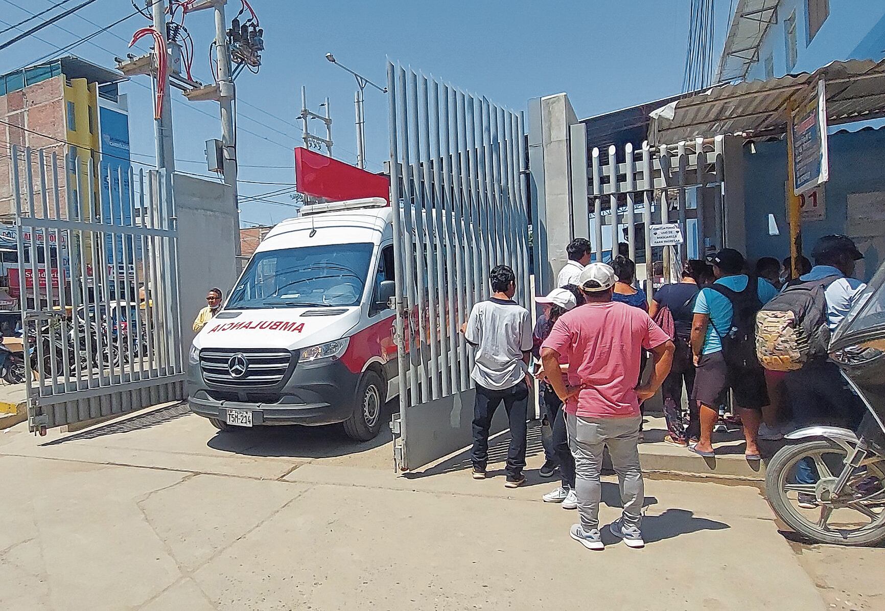 Víctimas de accidentes llegaron al Hospital de Apoyo II-2.