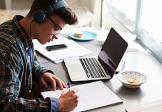 Ministerio de Educación otorga licenciamiento a cuatro nuevas carreras 100 % virtuales