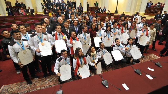 Congreso se sube al “podio”: legisladores rindieron homenaje a medallistas de Lima 2019
