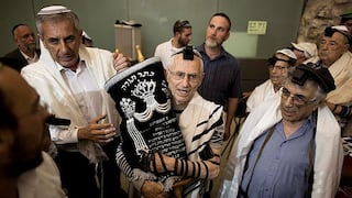 Israel: Sobrevivientes del Holocausto vencen a nazis y celebran Bar Mitzvah 
