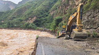 Río arrasa tramo de carretera Fernando Belaúnde y aísla la selva norte