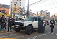 Vestidos se policías matan a cuatro y secuestran a empresario vinculado a la minería ilegal del oro