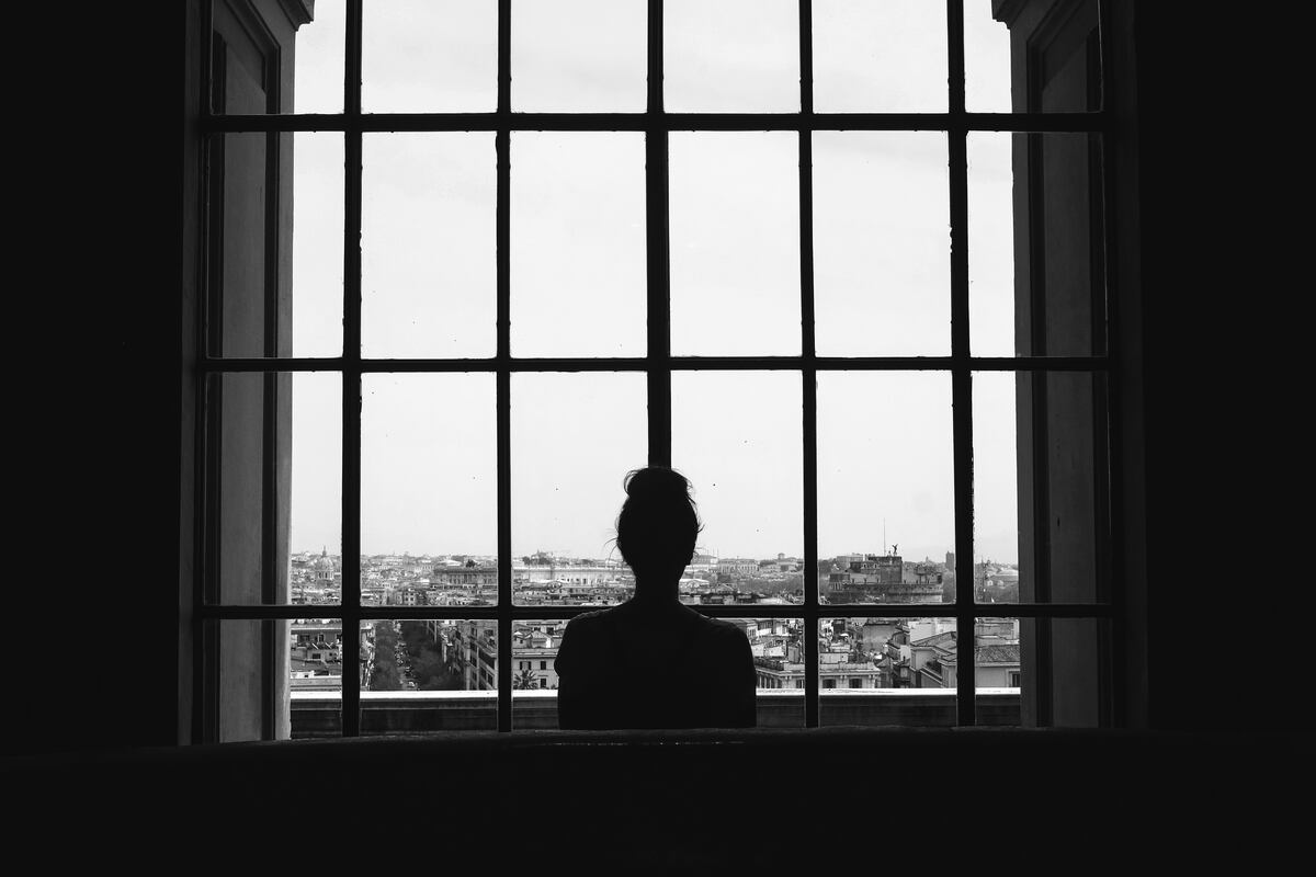 Personas con la salud mental debilitada envían señales de alerta, esté atento o atenta.