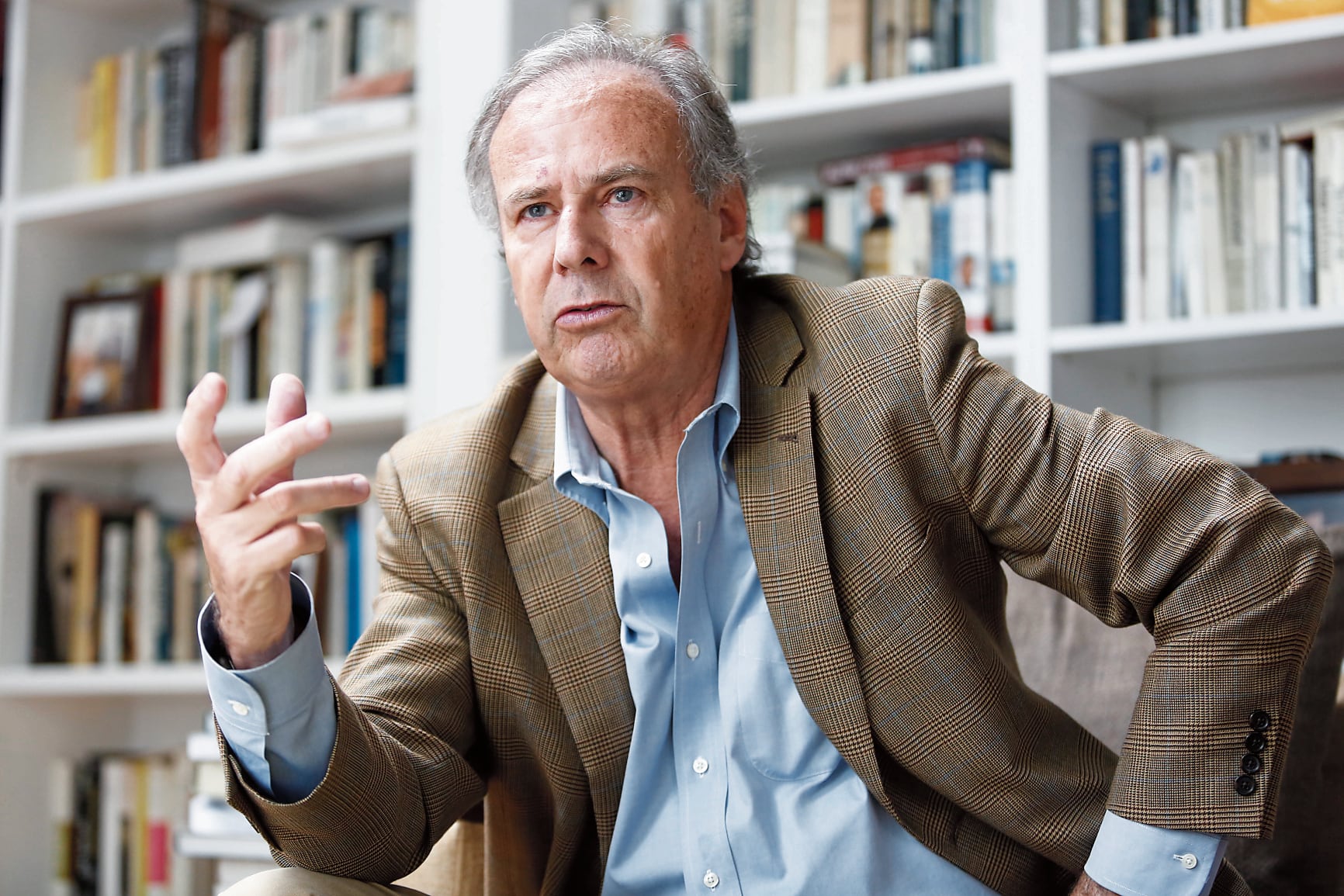 Alfredo Barnechea anuncia lucha, pero no hay nada qué hacer frente al JNE.