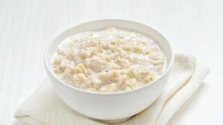 Comer para vivir: ¿Se puede combinar avena con leche?
