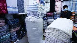 Frazada “peluchón” para combatir el frío