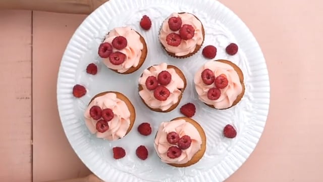 Día de la Madre: aprende a preparar cupcakes con espumante para endulzarla