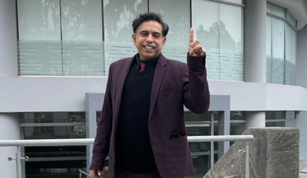 “Mi primera reacción fue de bastante molestia, porque si no hubiera estado con mis familiares acompañados cuando vi el video, los hubiera preocupado mucho”, expresó Pimentel.