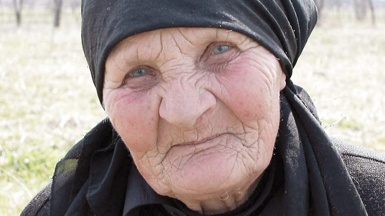 Vera Putina murió sin su hijo al lado.