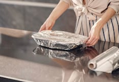 Comer para vivir: ¿Es seguro usar papel aluminio en la cocina?