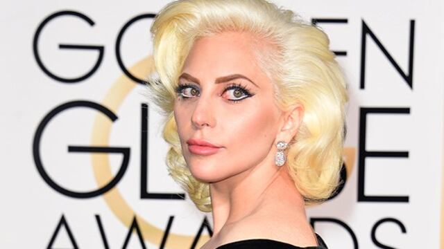 Lady Gaga interpreta su tema "Til It Happens to You" en los Premios Producers Guild of America