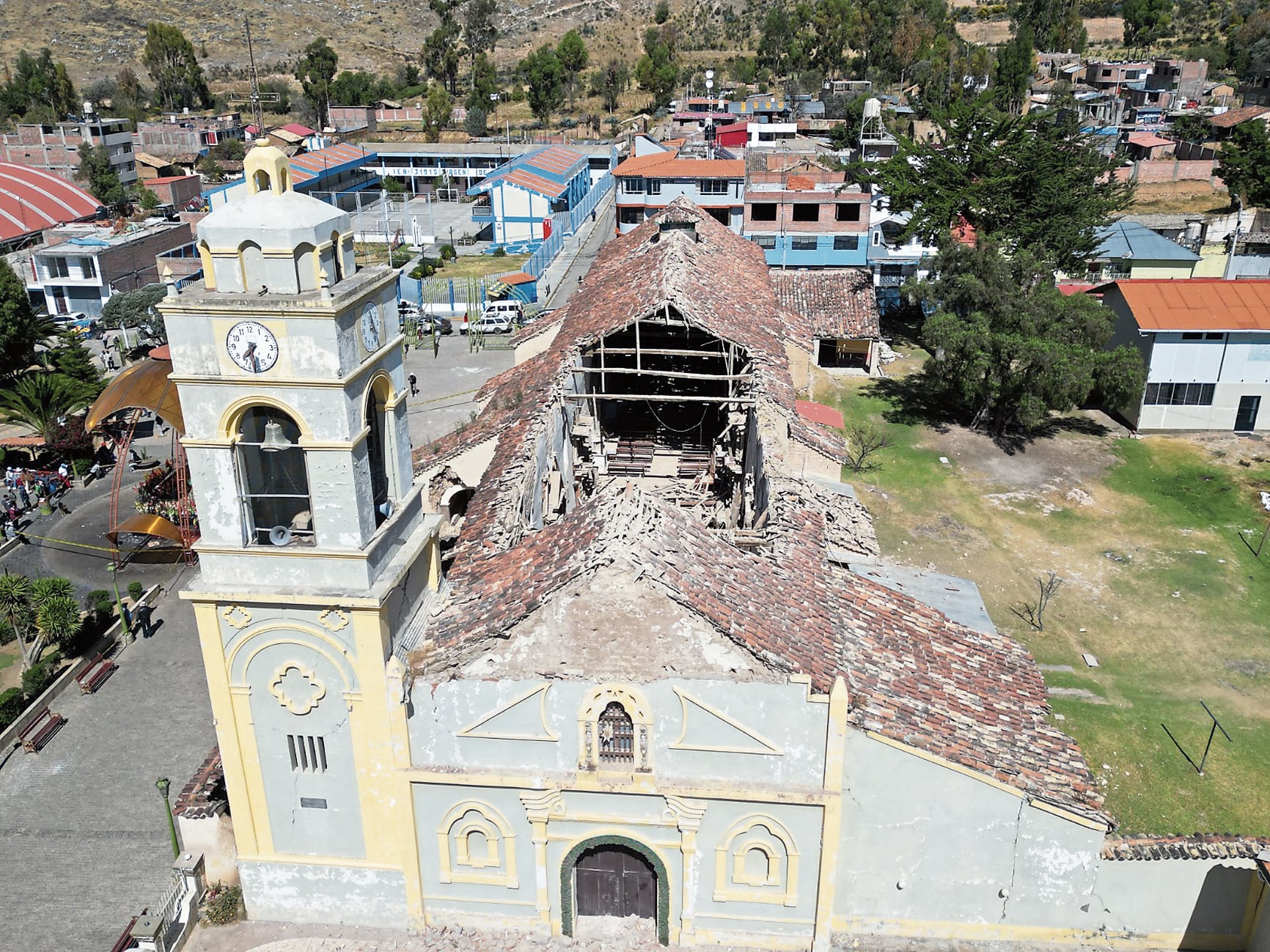 Vista superior de iglesia afectada por el sismo en Junín. Foto: José Vladimir Bendezú - Correo Huancayo
