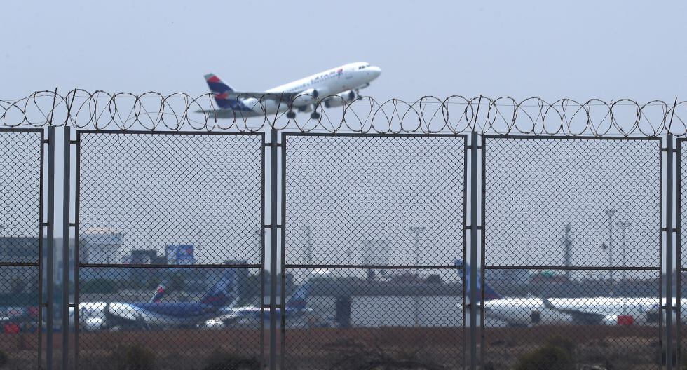 El terreno donde se construirá el nuevo aeropuerto Jorge Chávez es similar, en dimensión, al distrito de Miraflores (Foto: Alessandro Currarino).