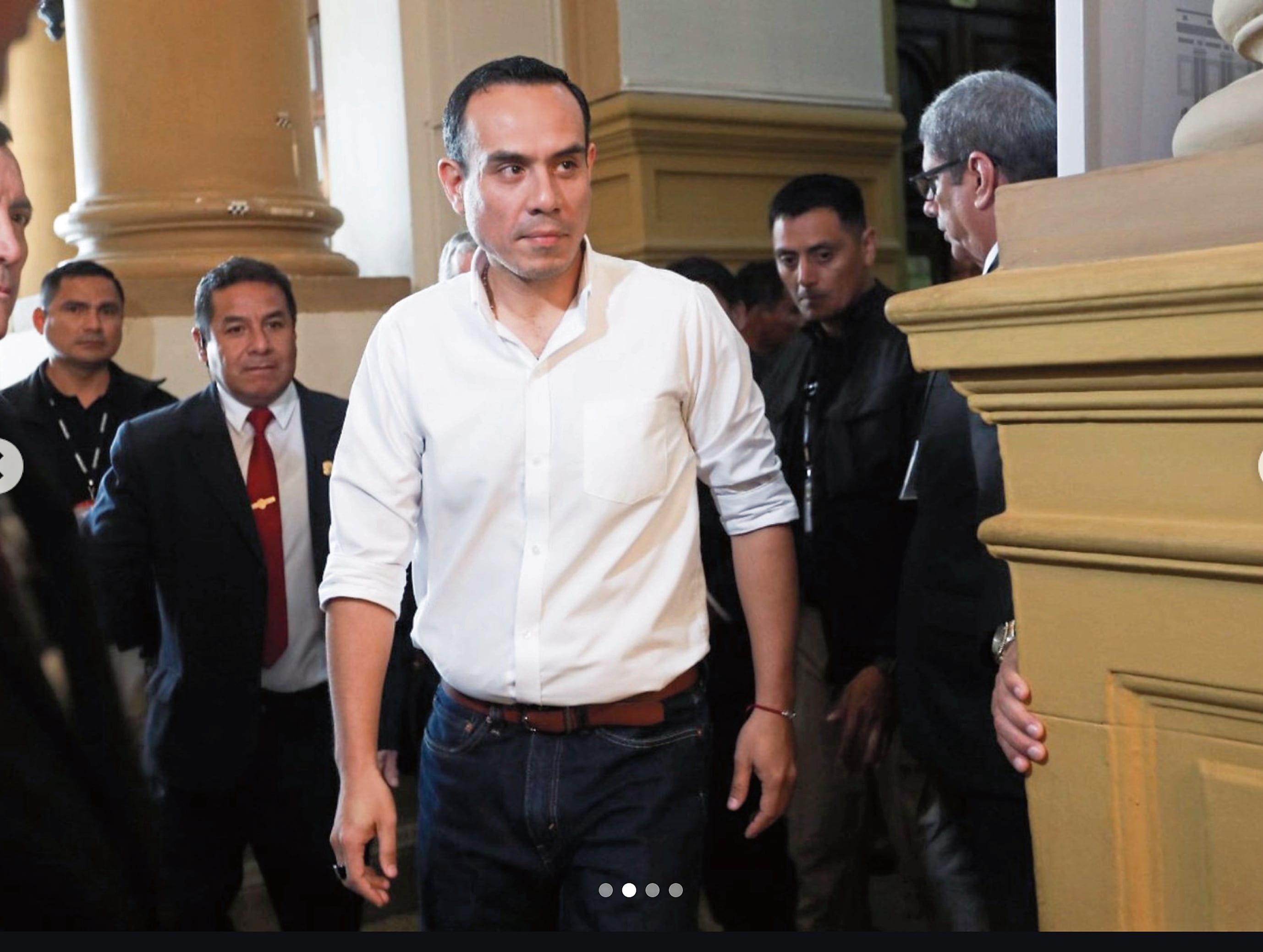 José Jerí promete trabajar hasta el último día, que podría ser hoy lunes si lo censuran y lo acata y no se aferra al poder.