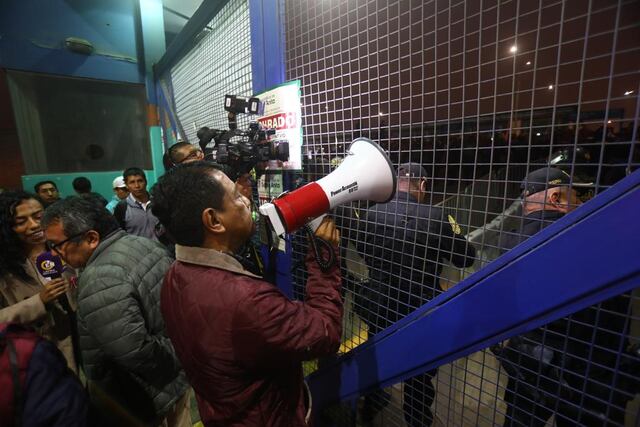Exteriores del mercado mayorista de Lima. Comerciantes acatando paro por 48 horas. Foto: Piko Tamashiro/GEC