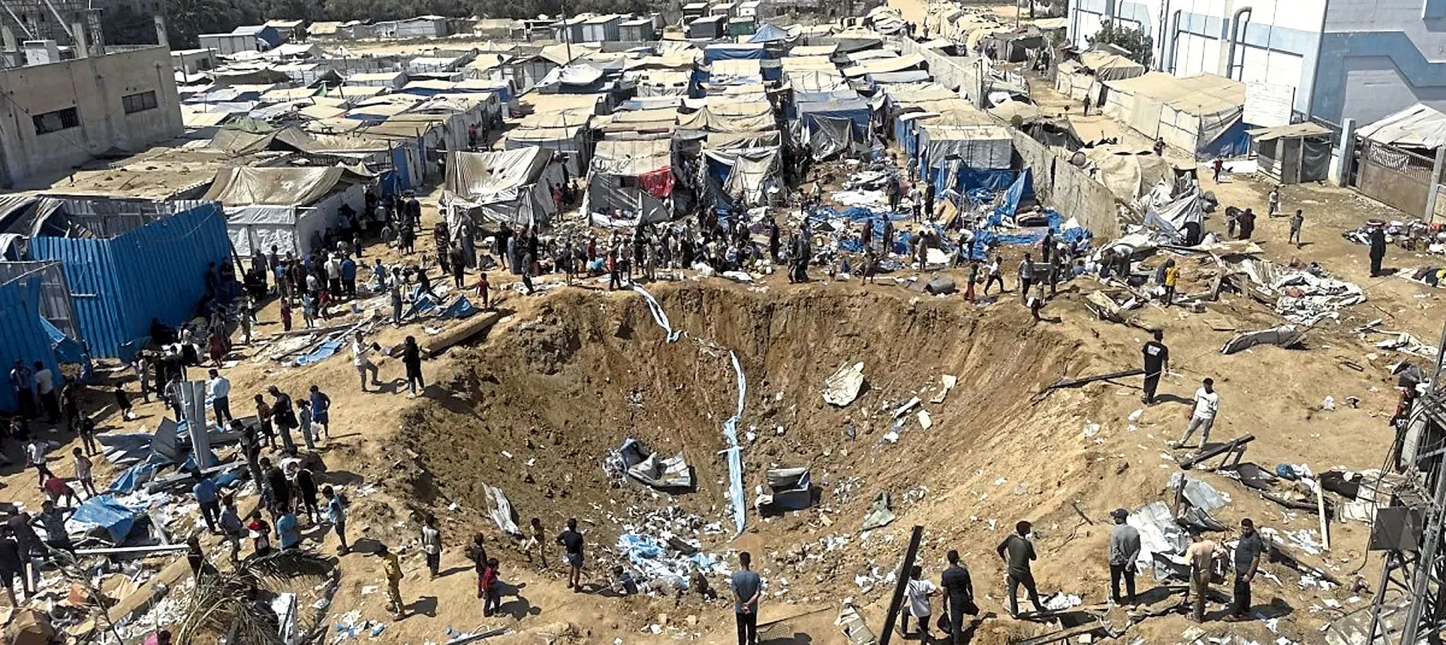 Israel no deja de martillar con sus bombas y misiles, la mayoría estadounidenses, el territorio palestino de la Franja de Gaza.