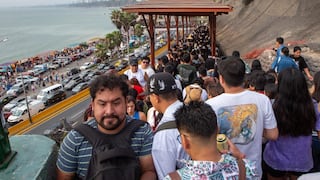 Bañistas colapsan en Costa Verde